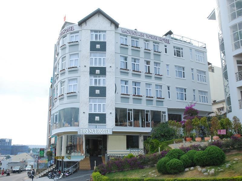 Mountain Town Hotel Далат Екстер'єр фото
