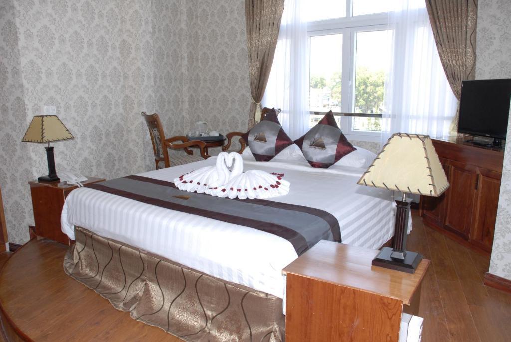 Mountain Town Hotel Далат Номер фото